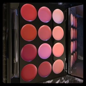 ISH Lip Palette